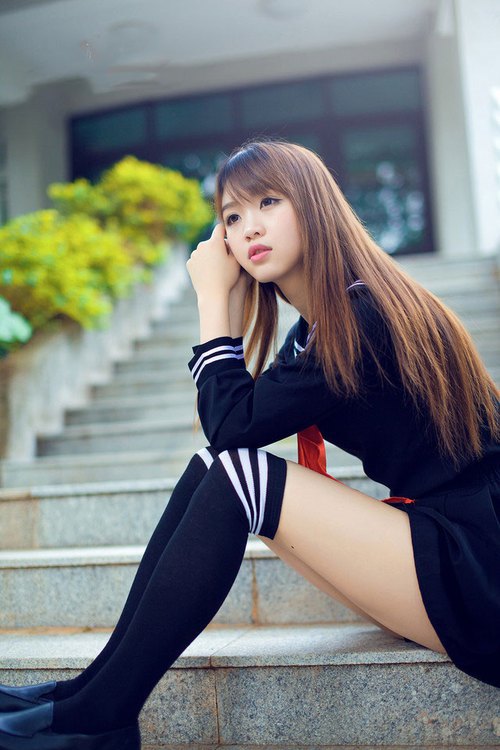 穆里尼奥参观博物馆回顾执教历程，穆里尼奥专题视频
