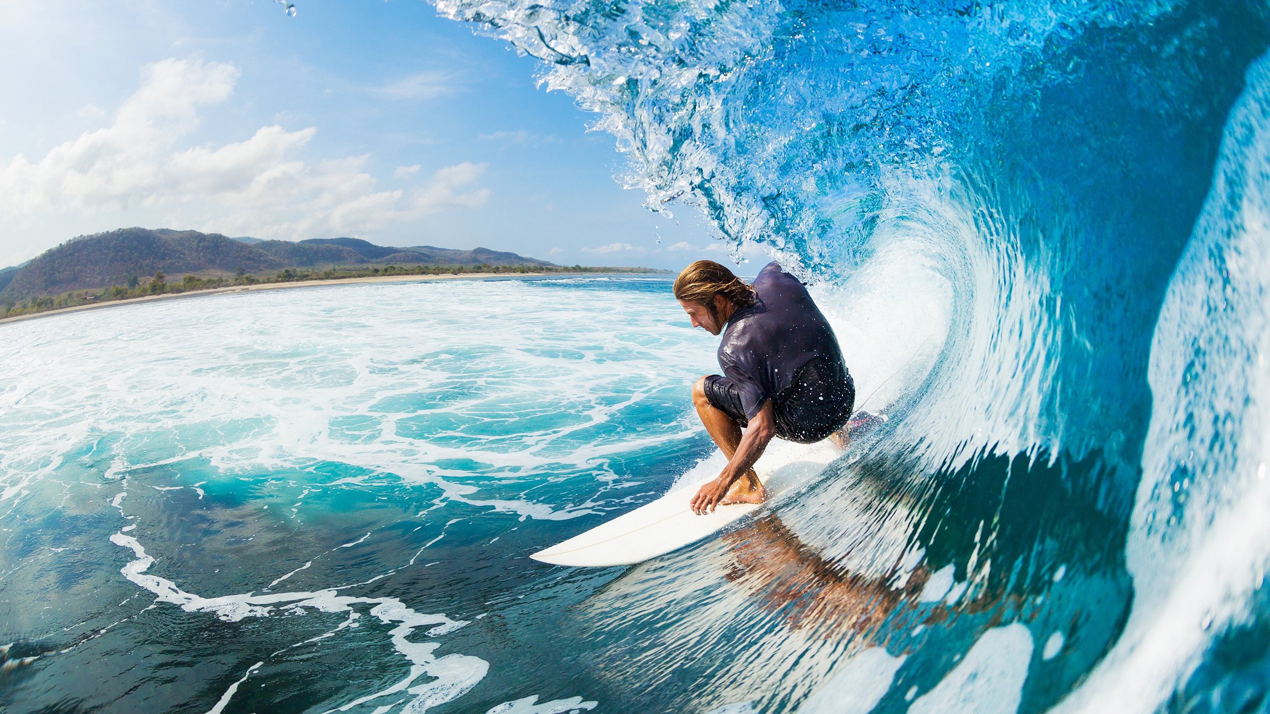 _全球滑板社区联合赛事：青春狂欢的极限表达_，滑板上舞动的青春